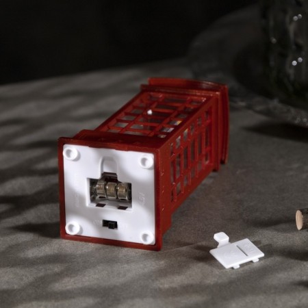LED figure "Christmas tree in a telephone booth" 5.3 × 12 × 5.3 cm, plastic, batteries AG13x3, glow warm white-2