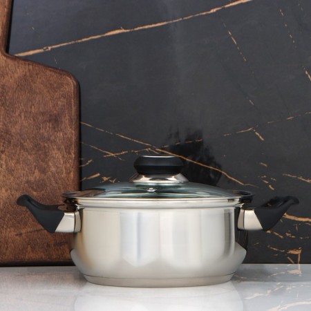 Pan, 1.9 l, d = 18 cm, glass cover
