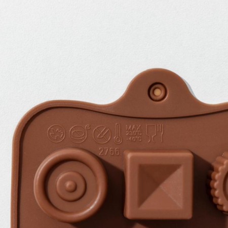 Form for chocolate of the share “circles, squares”, silicone, 21.5 × 10.4 × 1.5 cm, 15 cells, brown color-3