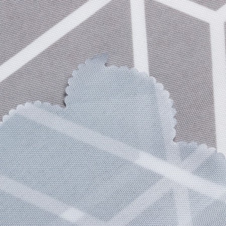The tablecloth is the Hexagon 145x180 cm, 100% p/e-6