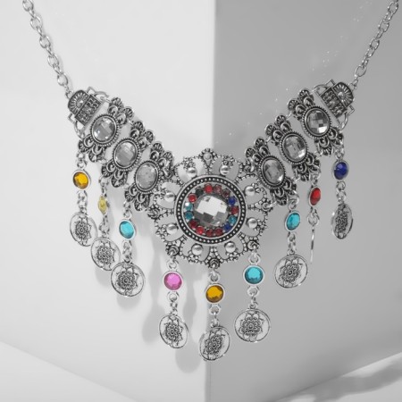 Neckoy "India" flowers, color in black silver, 30 cm