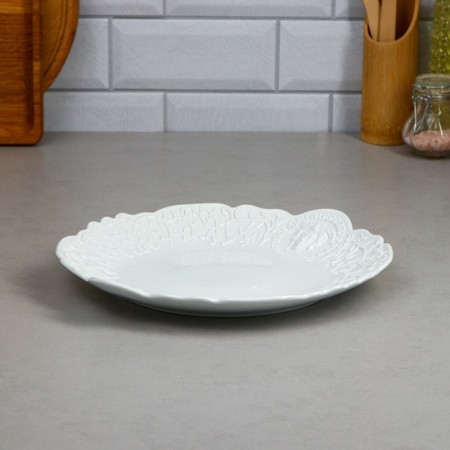 Veronica dish, round, porcelain, Iran