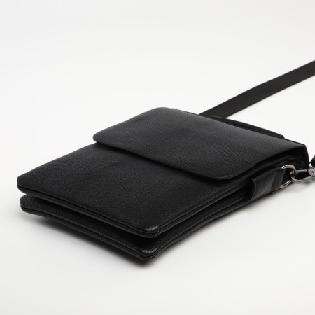 Male bag on the Textura valve, external pocket, black color-4