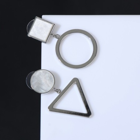 Earrings with mother -of -pearl "Magic" geometry, white color in silver-1
