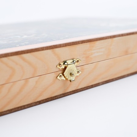 Backgammon "lion and tiger", wooden board 50 x 50 cm, with a field for playing checkers-9