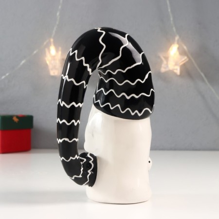 Souvenir ceramics "Santa Claus, black cap, white zig-zag, with a bag" 16.5x11x7.5 cm-3