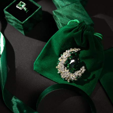 Brooch "Empress" crescent, white-green color in gold-2
