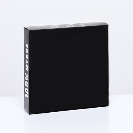 Box for 8 sweets + chocolate, with a window, "real man" 17.7 x 17.8 x 3.8 cm-1