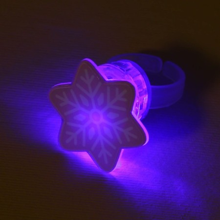 Ring with a twinkle "Snowflake" 3x3x3 cm-3