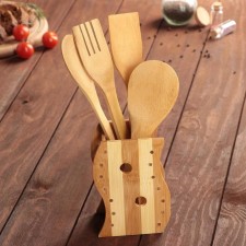 A set of kitchen supplies, 4 items, on a stand