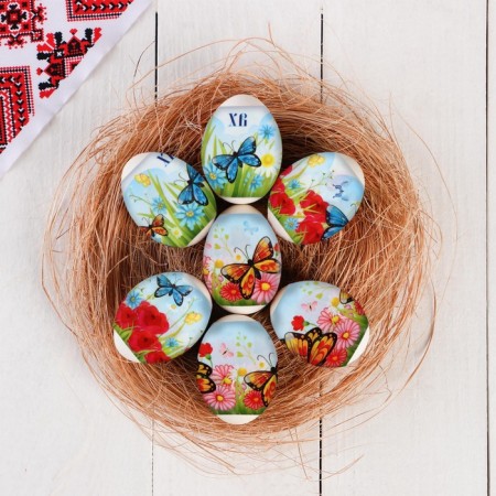 Easter heat -assembly film "Spring mood - butterflies"
