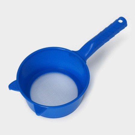 A plastic circular sieve with the handle "ears", d = 12 cm, color mix-1