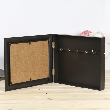 Key "Two Wolves" Wenge 26.5x31.5x4.5 cm-2