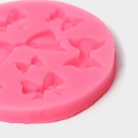 Mold Dolyana "Balt", silicone, d = 8.5 cm, pink color-2