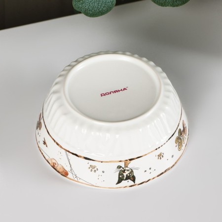 Porcelain Salenik "Aristocrats cats", 450 ml, d = 14 cm, white color-1