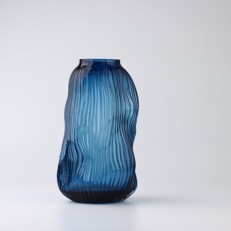 Aqua flower vase of blue glass 23.5 × 13.5 × 13.5 cm