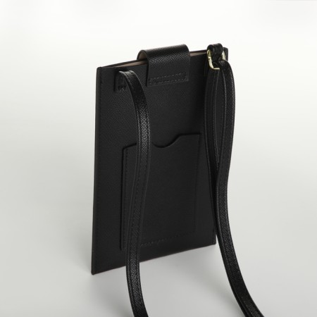 Female bag, cross-bodi, on the magnet, the color is black-1