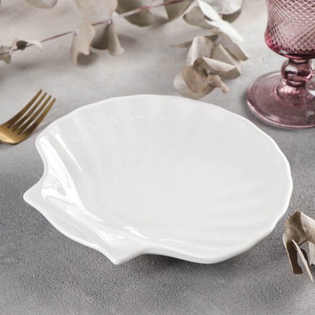 Porcelain-porcelain dish Wilmax shelley, d = 20 cm, white color-1