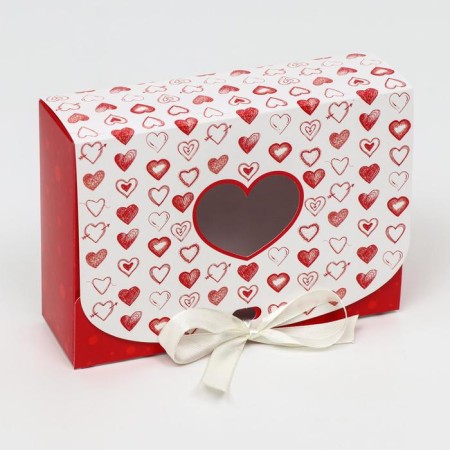 Gift box team with the window "Heart", 16.5 x 11.5 x 5 cm