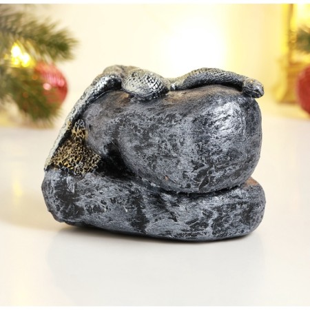 Figure "Snake on Stone" silver, 8x11.5cm-1
