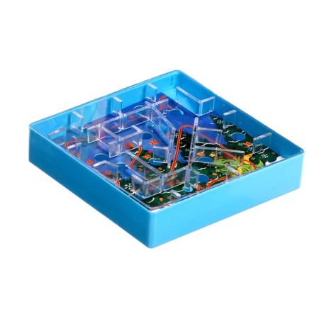 Board game "New Year's Labyrinth", in the package