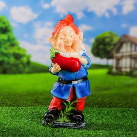 Garden Figure "Gnome with eggplant" 20x20x45 cm