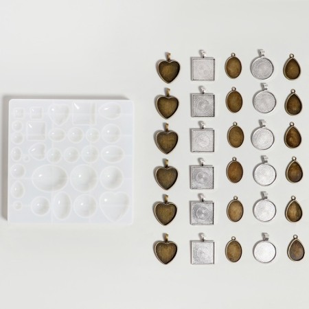 Set for creating jewelry from epoxy resin, shape, pendants of 5 types of 5 pieces