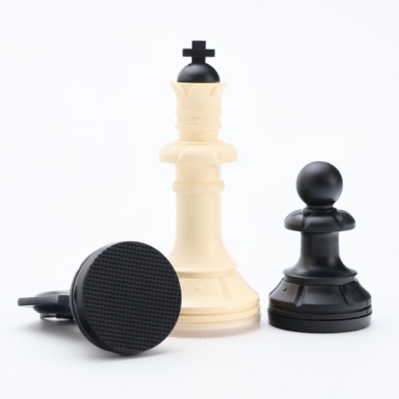 The chess figures are everyday, the king h = 7 cm, pawn-4 cm, plastic-4