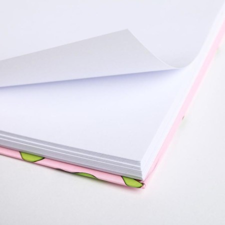 Sketchbook in a solid cover on the crest Meow Book A5, 80 l, 100 g/m-4