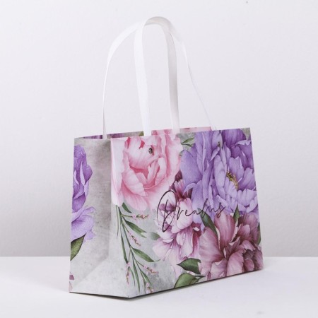 Gift package, packaging, "Dreams", 30 x 20 x 10 cm-1