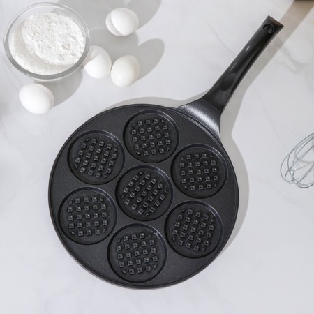 Ribbed pan-booty, d = 26 cm, plastic handle, black color-1