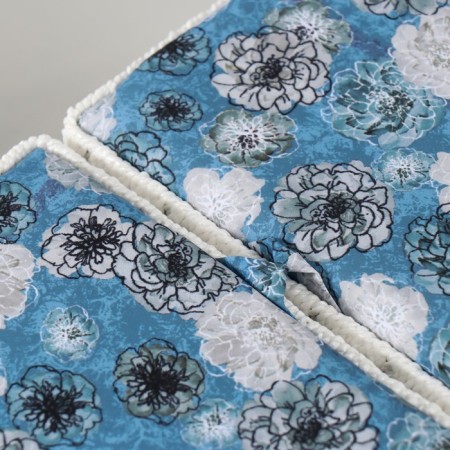 Casket for needlework "Black and white flowers on blue" 19x26x14.5 cm-1