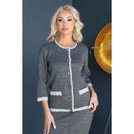 Female suit, size 42-19