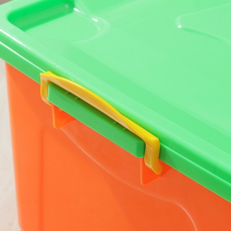 Container for storage with a lid, 50 l, 63 × 40 × 33 cm, on wheels, color mix-1
