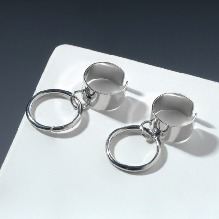 Earrings "caffes" of rings and pipes, color silver-1