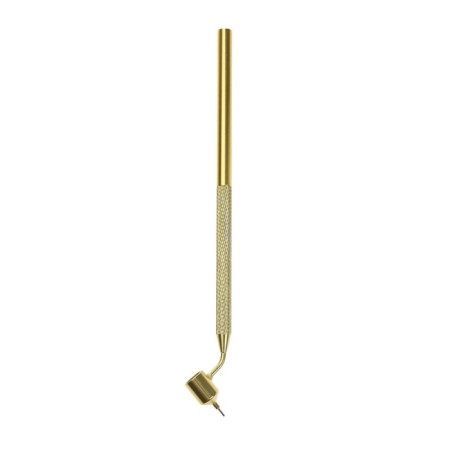 Liquid handle for scratching scratches