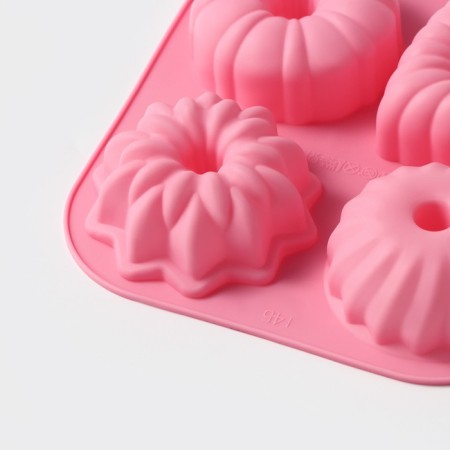 Baking uniform "German cupcake", silicone, 17 × 17 cm, 4 cells, pink color-3