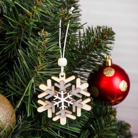New Year's Suspension "Festive Snowflake"-1