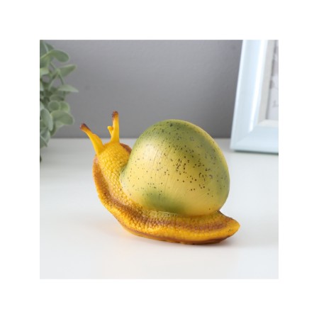 Figure "Snail" 13x7x9cm-2