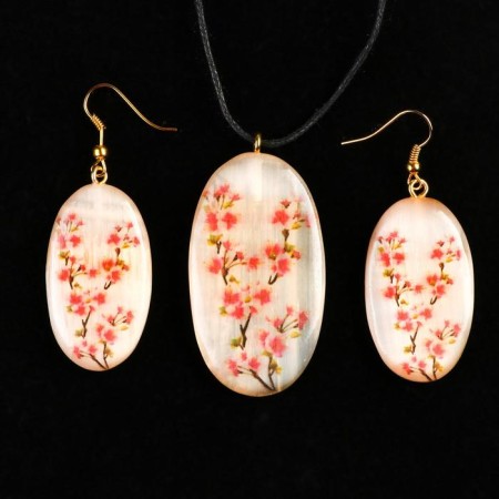 Set: pendant and earrings "Sakura", selenite