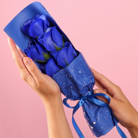 Bouquet of soap roses, blue-4