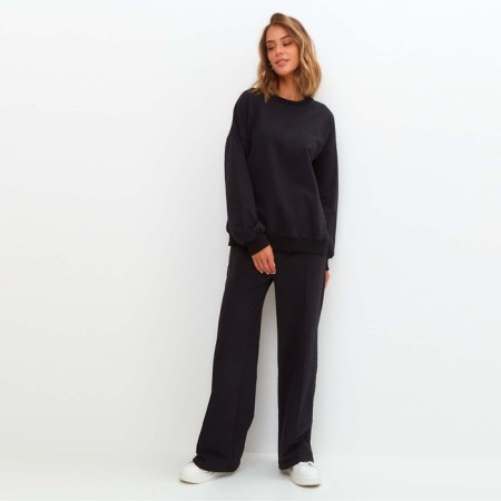 Women's costume (sweatshirt/pants), black color, size 48