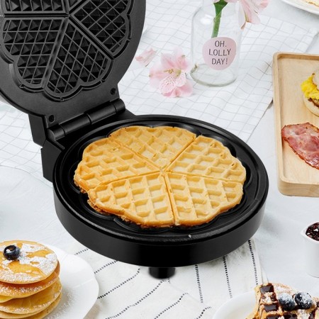 Electric waffle box KitFort KT-3616, 1000 watts, Belgian, black-3