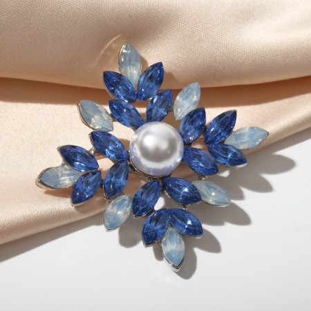 Brooch "Empress" rhombus, white-blue color in silver