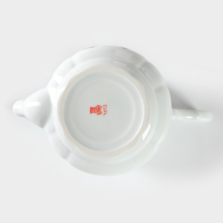 Porcelain kettle "Geese", 800 ml-6