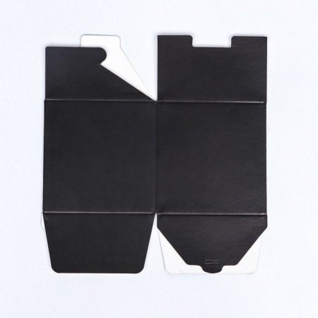 The box is folding, square, black, 8 x 8 x 8 cm,-3