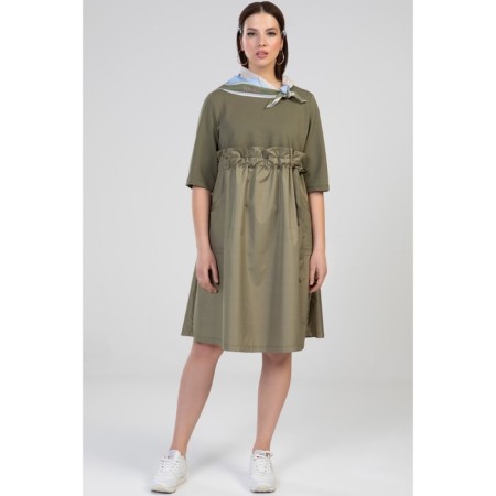 Women's dress, size 52