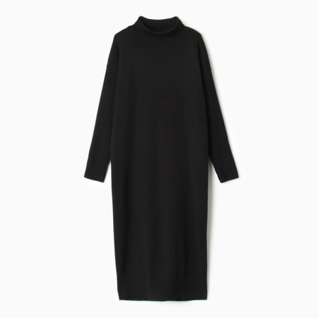 Women's dress, black color, one size (44-50)-4