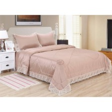 A set with a blanket 