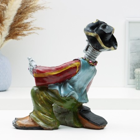 Standing for a bottle "Pirate Captain Jack" 15x24x28cm-2